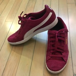 Maroon suede puma sneaker size 8.5
